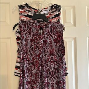 Sleeveless top, set of 2, size Medium